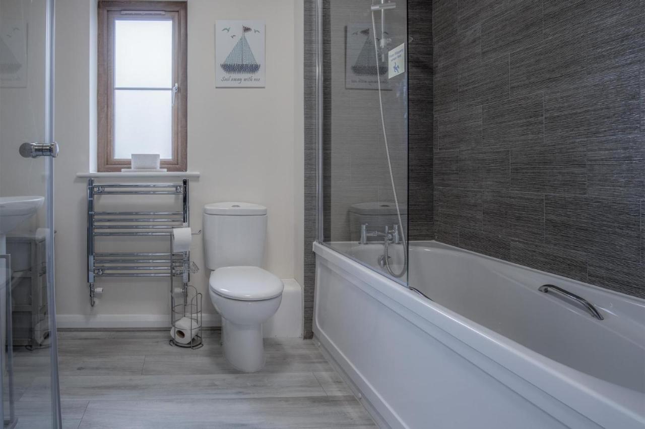 Kilgetty Heights - 2 Bedroom Cottage - Kilgetty Begelly Экстерьер фото